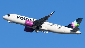 Photo of XA-VRX - Airbus A320-271N operated by Volaris