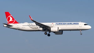 Photo of TC-LPC - Airbus A321-271NX operated by Turkish Airlines