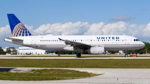 N474UA