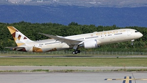 Photo of A6-BLB - Boeing 787-9 Dreamliner operated by Etihad Airways
