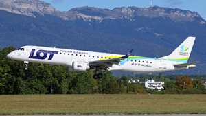 Photo of SP-LNF - Embraer ERJ-195LR operated by LOT Polish Airlines