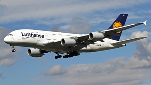 Photo of D-AIMH - Airbus A380-841 operated by Lufthansa