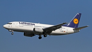 Photo of D-ABEK - Boeing 737-330 operated by Lufthansa