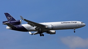 Photo of D-ALCD - McDonnell Douglas MD-11(F) operated by Lufthansa Cargo
