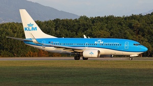 Photo of PH-BGI - Boeing 737-7K2 operated by KLM Royal Dutch Airlines