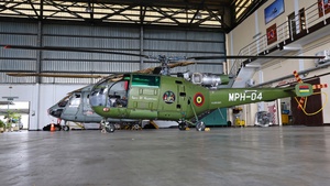 Photo of MPH-04 - HAL Chetak [Aérospatiale SA316] operated by Mauritius Police Force