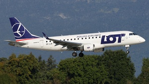 Photo of Embraer ERJ-175STD - Geneva