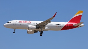 Photo of EC-MDK - Airbus A320-214 operated by Iberia