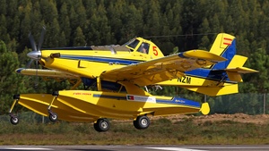 Photo of EC-NZM - Air Tractor AT-802F Fire Boss operated by Avialsa