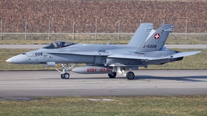 Photo of J-5008 - McDonnell Douglas F/A-18C Hornet operated by Swiss Air Force