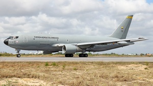 Photo of FAC1202 - Boeing 767-2J6(ER)(MMTT) operated by Colombian Aerospace Force