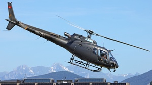 Photo of HB-ZSE - Eurocopter AS350B3 Écureuil operated by Swift Copters