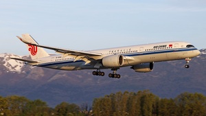 Photo of B-1086 - Airbus A350-941 operated by Air China