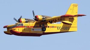 Photo with serial 1052 - Canadair CL-215 Scooper