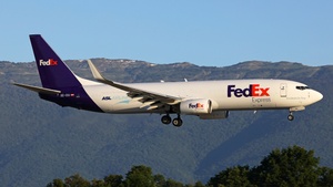 Photo with serial 33604 - Boeing 737-8AS(BCF)