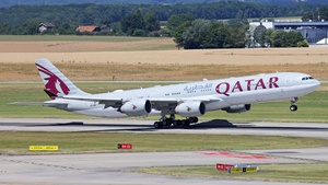 Photo of A7-HHH - Airbus A340-541 operated by Qatar Amiri Flight