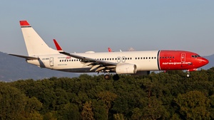 Photo of LN-NIB - Boeing 737-86J operated by Norwegian Air Shuttle