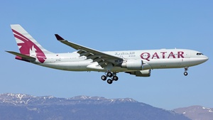 Photo of A7-HJJ - Airbus A330-202 operated by Qatar Amiri Flight
