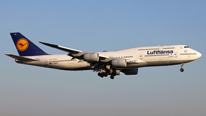Photo of D-ABYP - Boeing 747-830 operated by Lufthansa