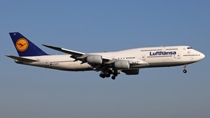 Photo of D-ABYU - Boeing 747-830 operated by Lufthansa
