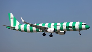 Photo of D-AIAG - Airbus A321-211 operated by Condor