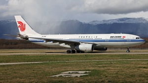 Photo of B-6115 - Airbus A330-243 operated by Air China