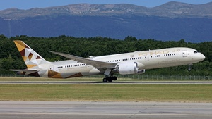 Photo of A6-BLC - Boeing 787-9 Dreamliner operated by Etihad Airways