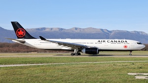 Photo of C-GKUH - Airbus A330-343 operated by Air Canada
