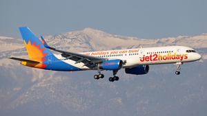 Photo of G-LSAN - Boeing 757-2K2 operated by Jet2