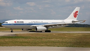 Photo of B-6131 - Airbus A330-243 operated by Air China