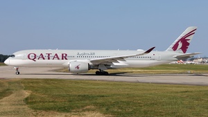 Photo of A7-ALR - Airbus A350-941 operated by Qatar Airways