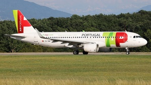 Photo of CS-TMW - Airbus A320-214 operated by TAP Air Portugal