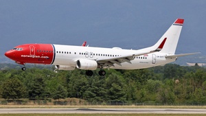 Photo of LN-DYT - Boeing 737-8JP operated by Norwegian Air Shuttle