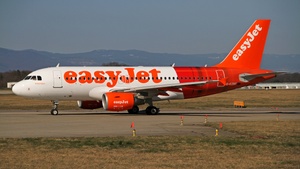 Photo of G-EZBF - Airbus A319-111 operated by easyJet