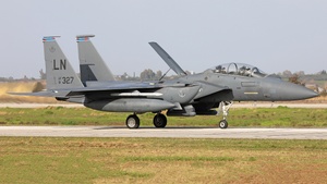 Photo of 91-0327 - McDonnell Douglas F-15E Eagle operated by US Air Force