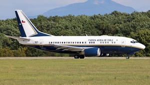 Photo of 921 - Boeing 737-58N operated by Chilean Air Force