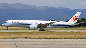 Photo of B-32EZ - Airbus A350-941 operated by Air China