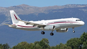 Photo of A7-HSJ - Airbus A320-232(CJ) Prestige operated by Qatar Amiri Flight