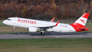Photo of OE-LZF - Airbus A320-214 operated by Austrian Airlines