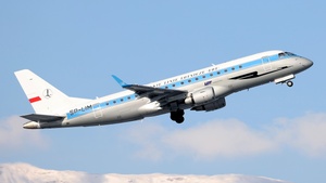 Photo of SP-LIM - Embraer ERJ-175LR operated by LOT Polish Airlines