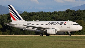 Photo of F-GUGR - Airbus A318-111 operated by Air France