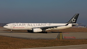 Photo of C-GHLM - Airbus A330-343 operated by Air Canada