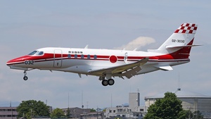 Photo of 02-3032 - Cessna U-680A Citation Latitude operated by Japan Air Self-Defense Force