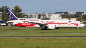 Photo of SP-LSC - Boeing 787-9 Dreamliner operated by LOT Polish Airlines