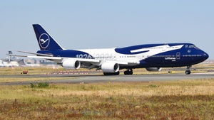 Photo of D-ABYN - Boeing 747-830 operated by Lufthansa