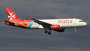 Photo of 9H-AEP - Airbus A320-214 operated by Air Malta
