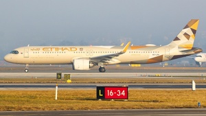 Photo of A6-LRA - Airbus A321-251NX operated by Etihad Airways