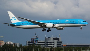 Photo of PH-BKF - Boeing 787-10 Dreamliner operated by KLM Royal Dutch Airlines