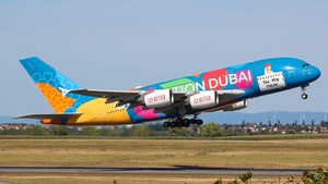 Photo of A6-EES - Airbus A380-861 operated by Emirates