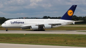 Photo of D-AIMH - Airbus A380-841 operated by Lufthansa